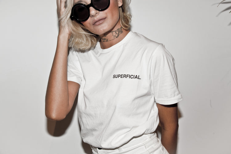WHITE SUPERFICIAL T-SHIRT ORGANIC COTTON