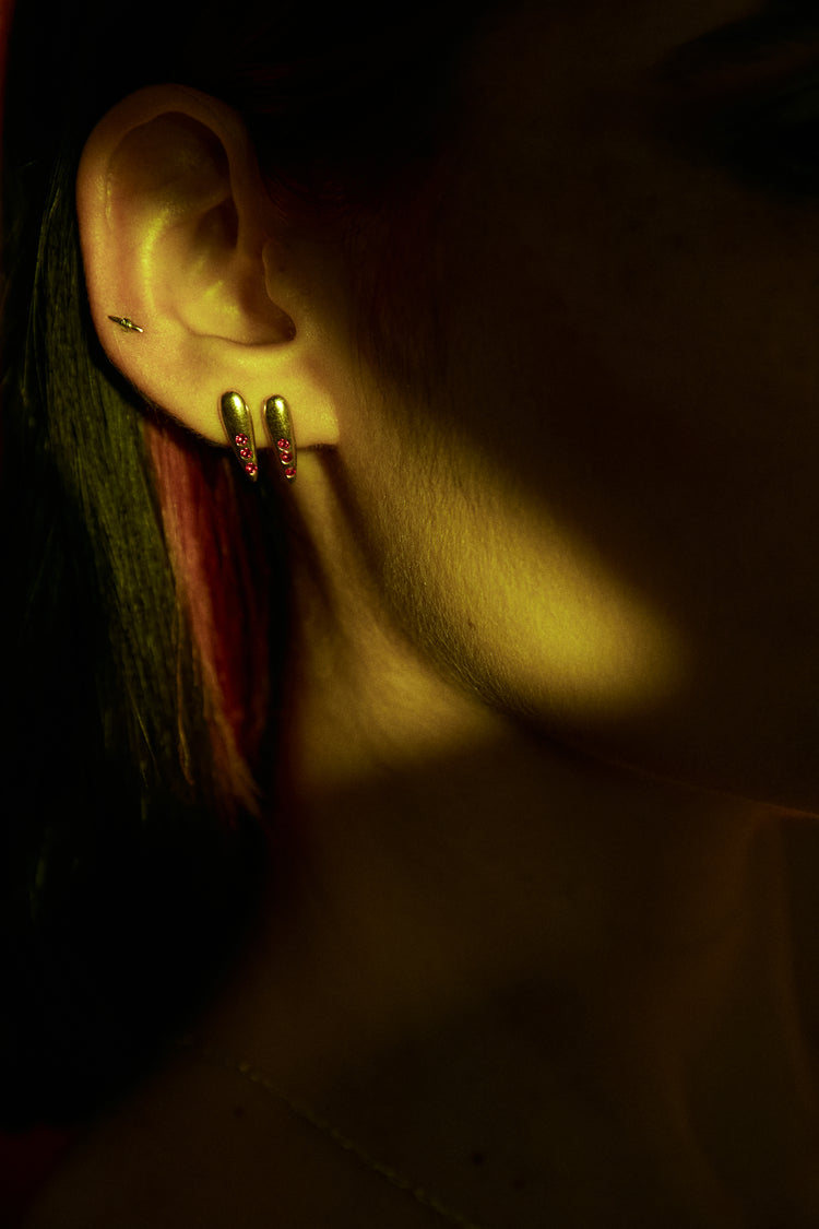 VENIN FANG EARRING